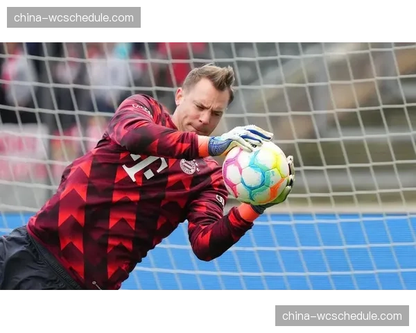 官方:传奇门将诺伊尔宣布将在2026年夏天退役 官方:传奇门将诺伊尔宣布将在2026年夏天退役